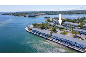 5225 Coquina Key Dr Se #b, ST PETERSBURG