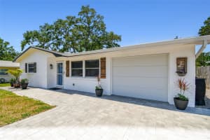 2004 YALE AVENUE, DUNEDIN, FL 34698 Sold 08/01/25