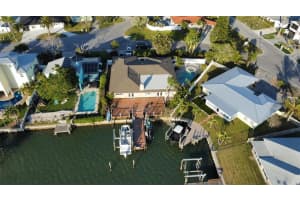17310 ROSA LEE WAY, NORTH REDINGTON BEACH, FL 33708 - MLS#MFRTB8382730