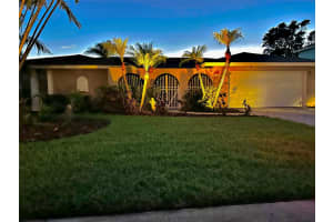 17310 ROSA LEE WAY, NORTH REDINGTON BEACH, FL 33708 - MLS#MFRTB8382730
