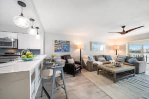868 BAYWAY BOULEVARD, CLEARWATER BEACH, FL 33767 - MLS#MFRTB8382760