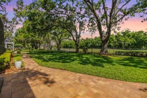 2769 ST ANDREWS BOULEVARD, TARPON SPRINGS, FL 34688 Sold 10/06/25