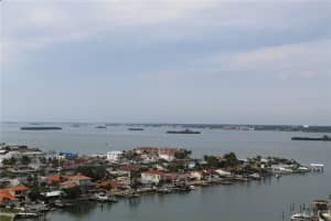 400 ISLAND WAY, CLEARWATER BEACH, FL 33767 - MLS#MFRTB8382829