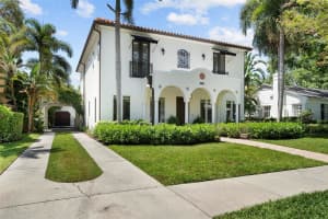 3212 FOUNTAIN BOULEVARD, TAMPA, FL 33609 Sold 06/23/25