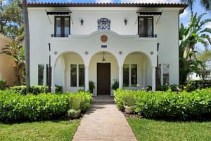3212 FOUNTAIN BOULEVARD, TAMPA, FL 33609 Sold 06/23/25