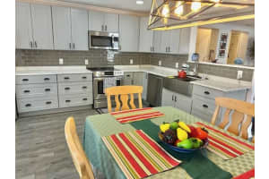 10607 BOYETTE CREEK BOULEVARD, RIVERVIEW, FL 33569 Sold 09/04/25