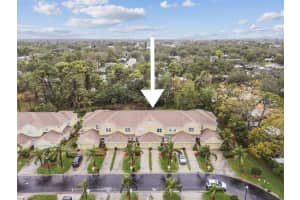 11162 KAPOK GRAND CIRCLE, MADEIRA BEACH, FL 33708 - MLS#MFRTB8382950