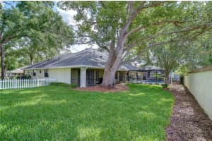 124 BARRINGTON DRIVE, BRANDON, FL 33511 - MLS#MFRTB8383139