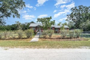 6118 KRACKER AVENUE, GIBSONTON, FL 33534 Sold 08/15/25