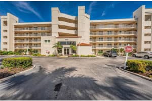 6081 Bahia Del Mar Cir #456, ST PETERSBURG