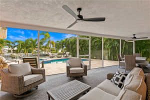 1960 MONTANA AVENUE, ST PETERSBURG, FL 33703 - MLS#MFRTB8383253