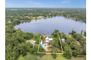13533 Bay Lake Ln, TAMPA