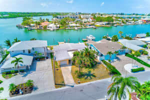 365 LA HACIENDA DRIVE, INDIAN ROCKS BEACH, FL 33785 Sold 10/16/25