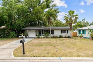 1526 San Mateo Dr, DUNEDIN