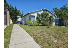 2510 QUEEN STREET, ST PETERSBURG, FL 33712 Sold 08/08/25