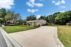 2811 BARRET AVENUE, PLANT CITY, FL 33566 - MLS#MFRTB8383533