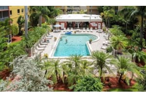 2366 MALL DRIVE, FORT MYERS, FL 33901 Sold 08/13/25
