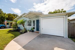 5527 KELLY DRIVE, ST PETERSBURG, FL 33703 Sold 06/25/25