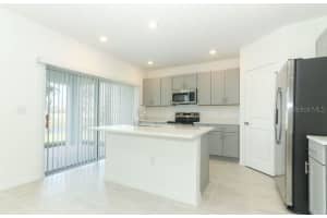 2071 BABBLING BROOK BOULEVARD, AUBURNDALE, FL 33823 - MLS#MFRTB8383675