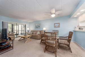 105 WOODLAKE WYNDE, OLDSMAR, FL 34677 Sold 08/29/25