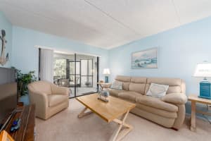 105 WOODLAKE WYNDE, OLDSMAR, FL 34677 Sold 08/29/25