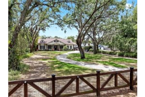 2621 STEARNS ROAD, VALRICO, FL 33596 Sold 06/18/25