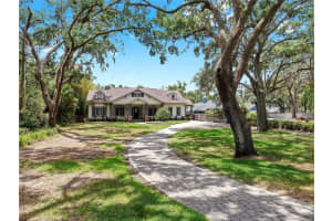 2621 STEARNS ROAD, VALRICO, FL 33596 Sold 06/18/25