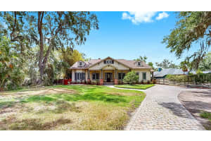 2621 STEARNS ROAD, VALRICO, FL 33596 Sold 06/18/25