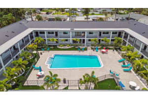 2942 BAY DRIVE, BELLEAIR BLUFFS, FL 33770 - MLS#MFRTB8383787