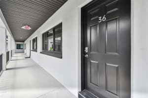 2942 BAY DRIVE, BELLEAIR BLUFFS, FL 33770 - MLS#MFRTB8383787