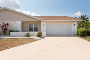 106 Silverbell Ct, SUN CITY CENTER