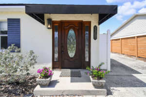 3315 PEARL AVENUE, TAMPA, FL 33611 Sold 06/20/25