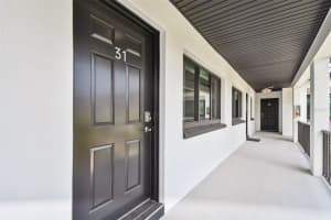 2942 BAY DRIVE, BELLEAIR BLUFFS, FL 33770 - MLS#MFRTB8383834