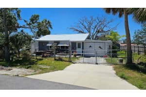 6903 11TH AVE E, PALMETTO, FL 34221 Sold 06/27/25