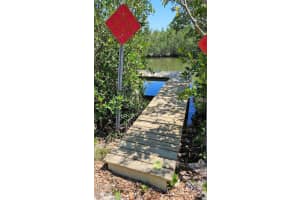 6903 11TH AVE E, PALMETTO, FL 34221 Sold 06/27/25