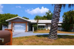 101 S Maywood Ave, CLEARWATER