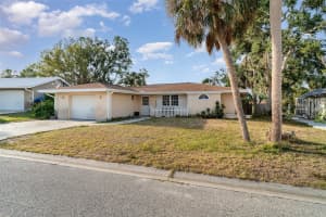 504 CASAS BONITAS DRIVE, NOKOMIS, FL 34275 - MLS#MFRTB8383964