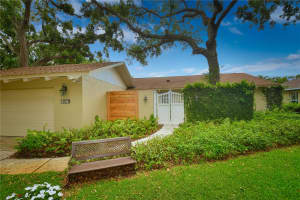 13878 OAK FOREST BOULEVARD, SEMINOLE, FL 33776 Sold 06/26/25