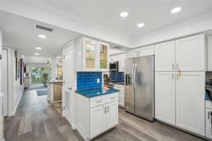 7564 BAYSHORE DRIVE, TREASURE ISLAND, FL 33706 Sold 08/05/25