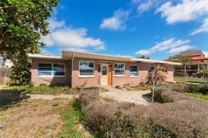 7075 SUNSET DRIVE, SOUTH PASADENA, FL 33707 Sold 08/01/25