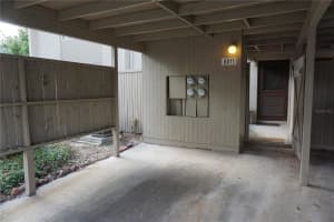 8011 PEACH DRIVE, TAMPA, FL 33637 - MLS#MFRTB8384058