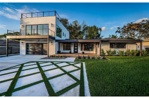 3165 RENATTA DRIVE, BELLEAIR BLUFFS, FL 33770 Sold 07/11/25