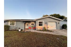 821 Karen St, PALM HARBOR
