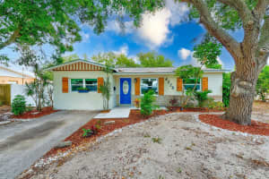 4228 TARPON DRIVE, ST PETERSBURG, FL 33705 Sold 07/02/25