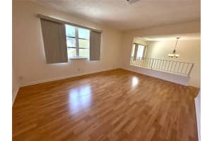 3276 38TH WAY, ST PETERSBURG, FL 33711 Sold 08/29/25