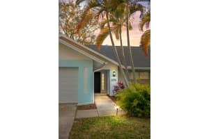 1394 STONEHENGE WAY, PALM HARBOR, FL 34683 Sold 06/27/25