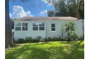 1221 E Hamilton Ave, TAMPA