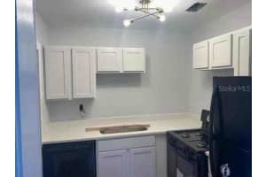 1221 HAMILTON AVENUE, TAMPA, FL 33604 - MLS#MFRTB8384265