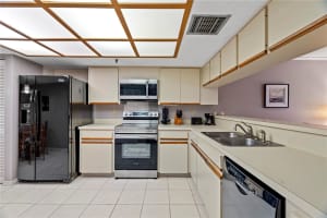 18400 GULF BOULEVARD, INDIAN SHORES, FL 33785 - MLS#MFRTB8384322