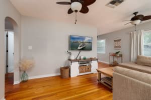 3301 8TH AVENUE, ST PETERSBURG, FL 33713 Sold 06/12/25